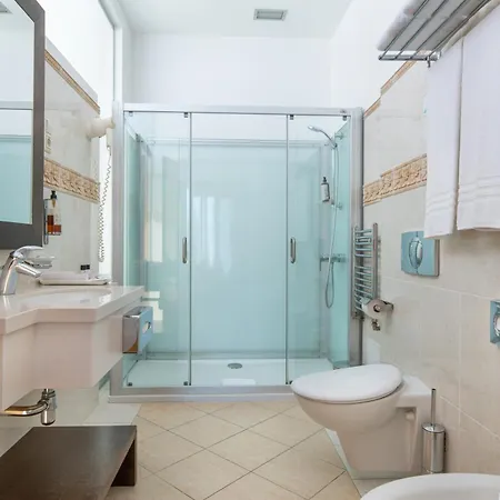 Grand Lietuva Hotel 4*