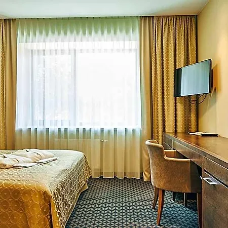 Отель Grand Lietuva 4*