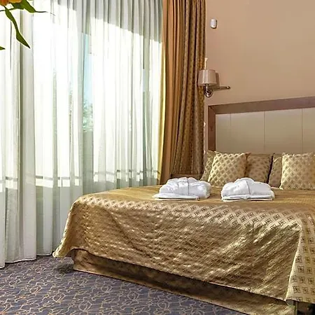 Grand Lietuva Отель 4*