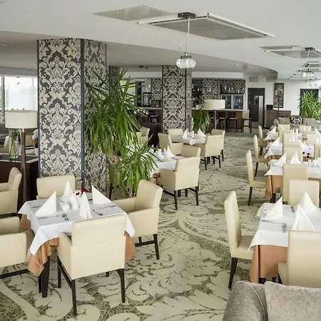 Grand Lietuva Otel 4*